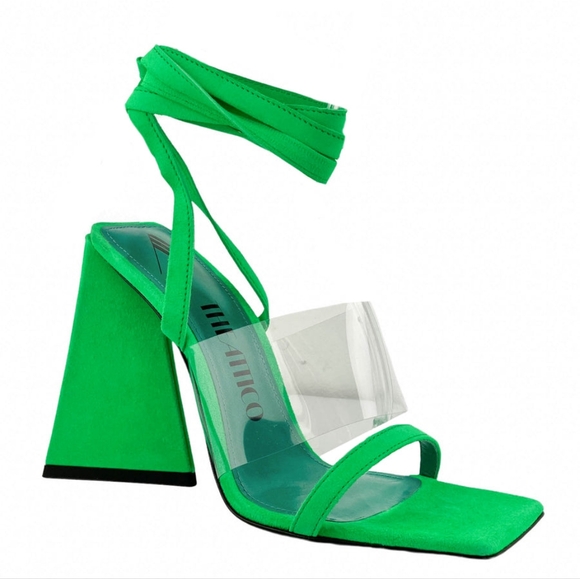 Sz 38.5 NIB $990 The Attico Isa sandals